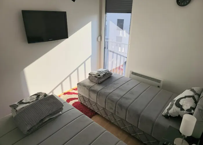 아파트 Nikolic 소코 반자